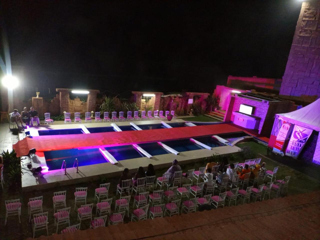 Hotel Le Virage داكاغْ المظهر الخارجي الصورة